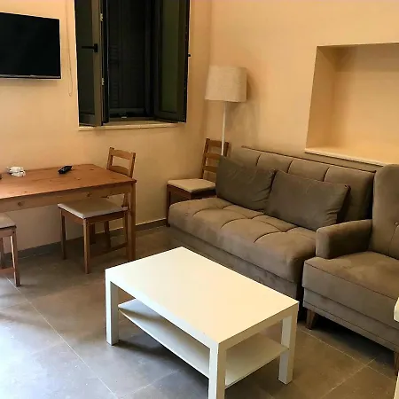 Steldi Luxury Apartment Petalidi